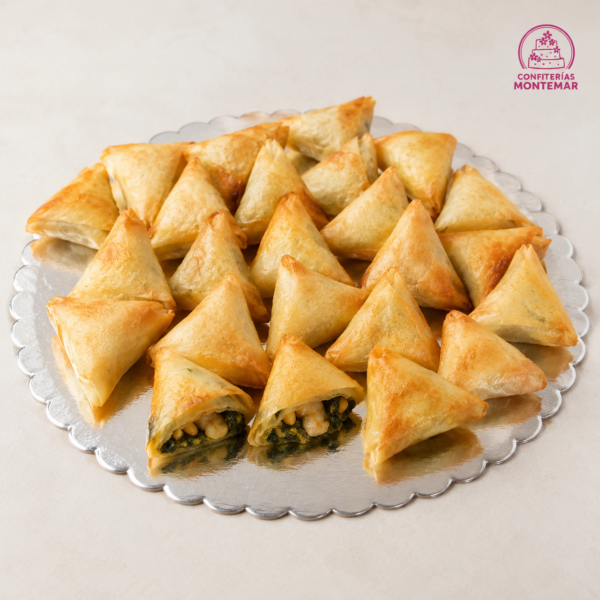 Briwats de espinacas, piñones y gambas (Pack 15 Unidades)