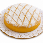 Tarta de Yema de Mazapán